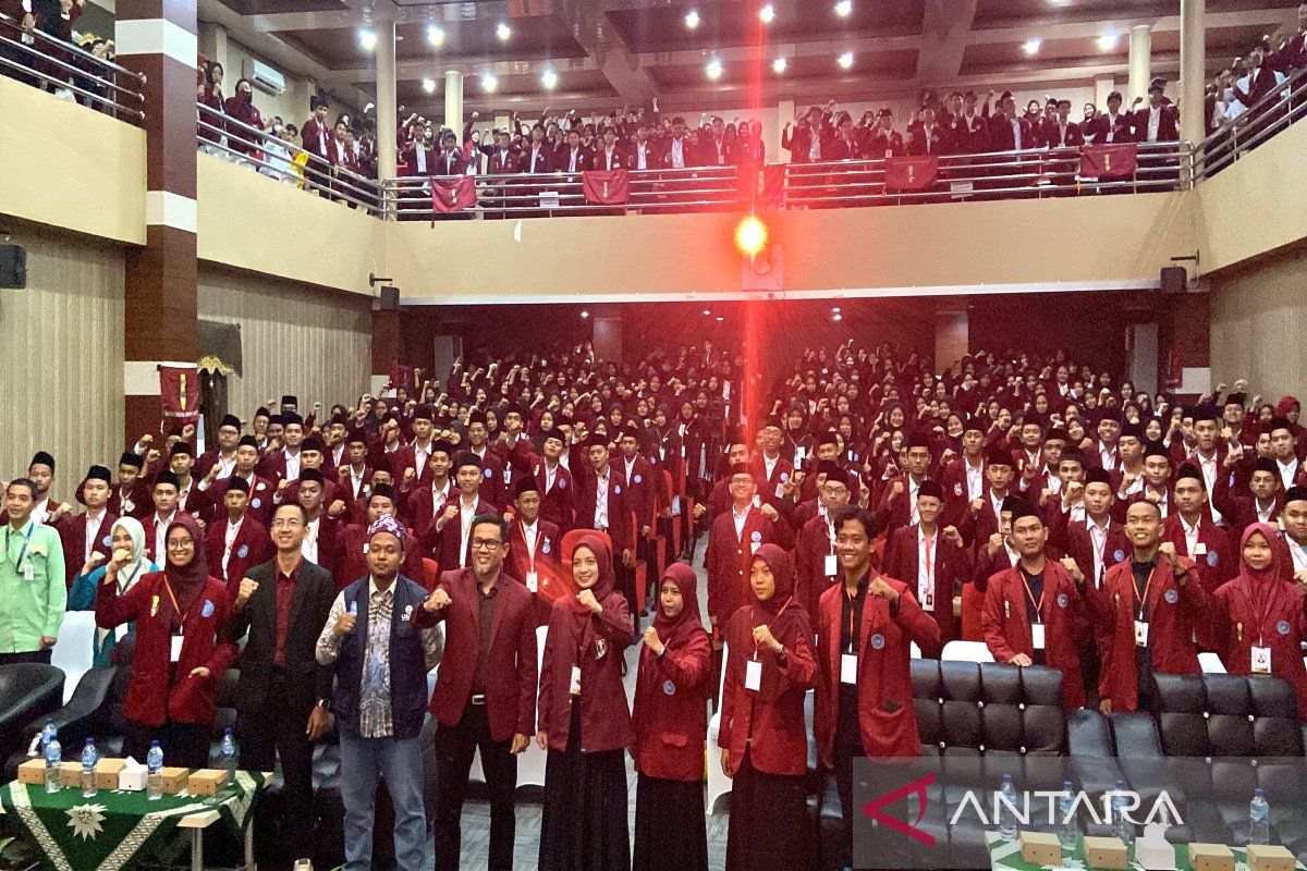 1.135 mahasiswa baru UMB ditempa pengetahuan tentang kampus