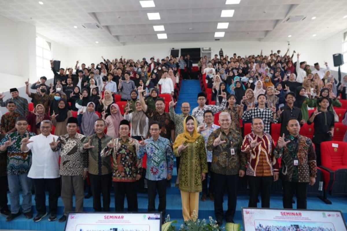 UIN RMS Surakarta gandeng OJK literasi mahasiswa terkait keuangan