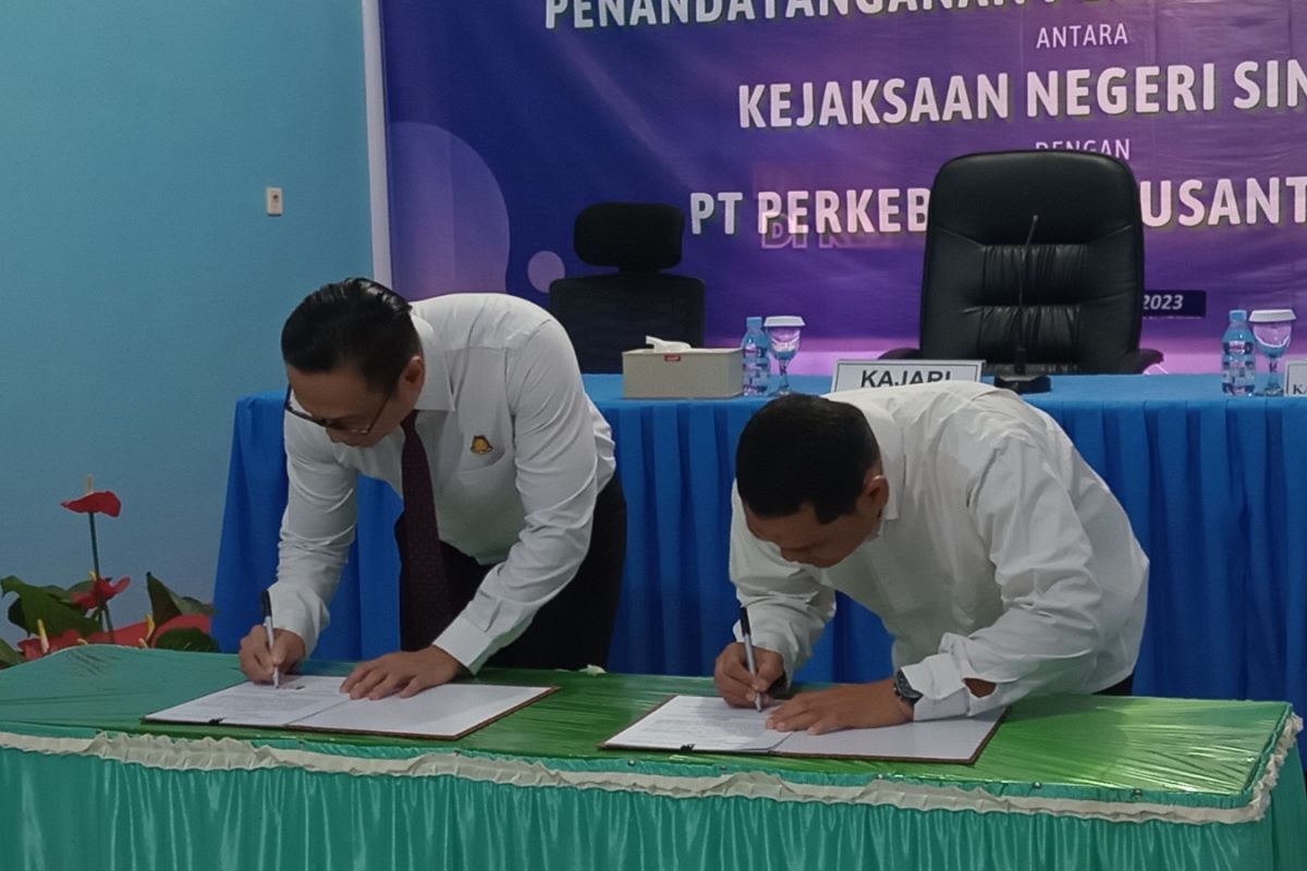 PTPN XIII lakukan MoU dengan Kejaksaan Negeri Sintang