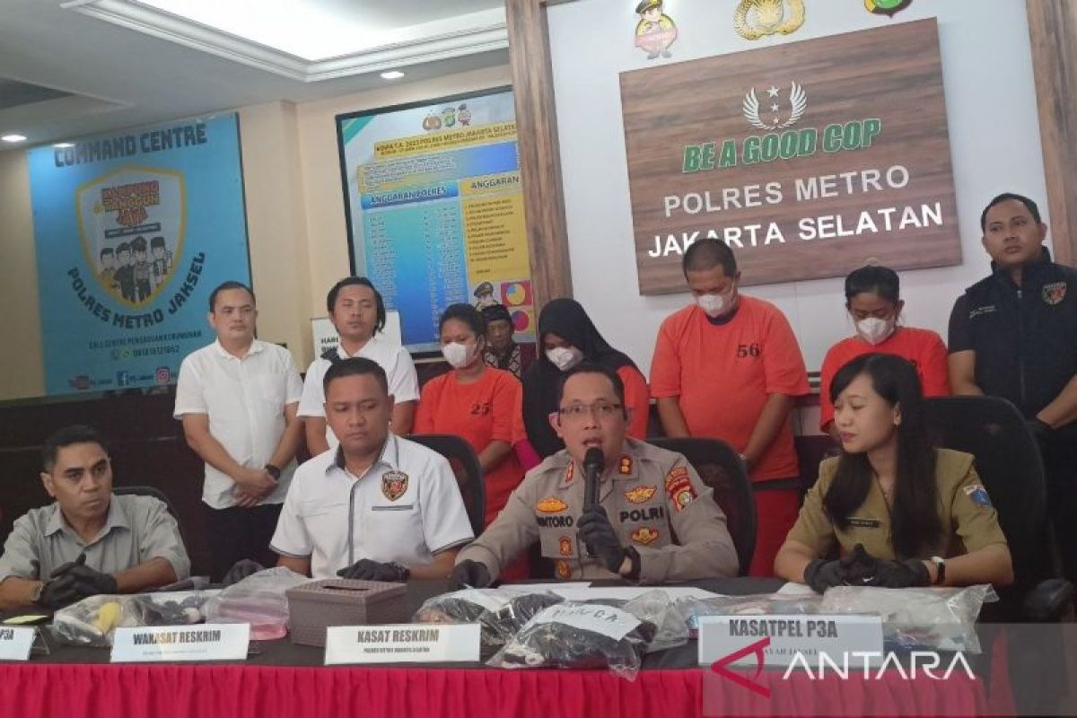 Polisi Tangkap Suami Istri Penyelenggara Pesta Seks Di Jaksel Antara News