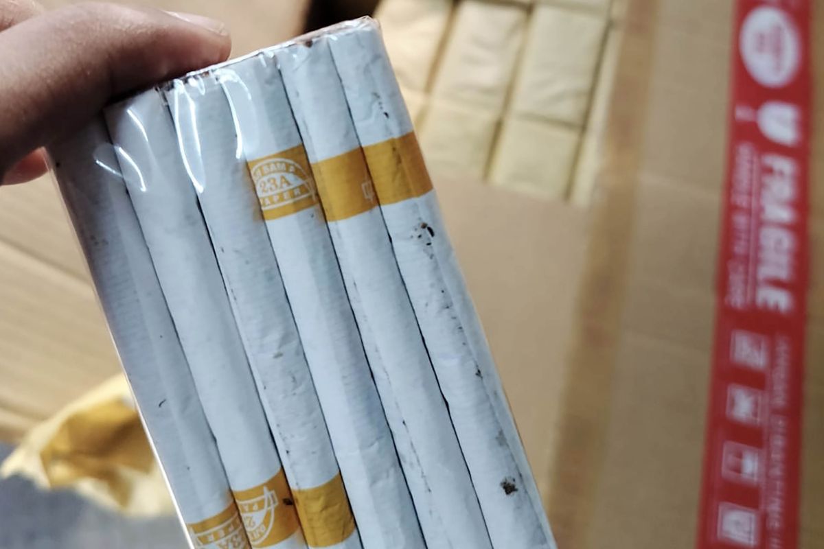 Bea Cukai Malang gagalkan pengiriman ratusan ribu rokok ilegal