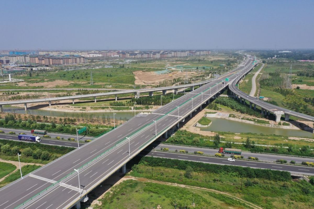 Peningkatan "jalan raya cerdas" China tembus 3.500 kilometer