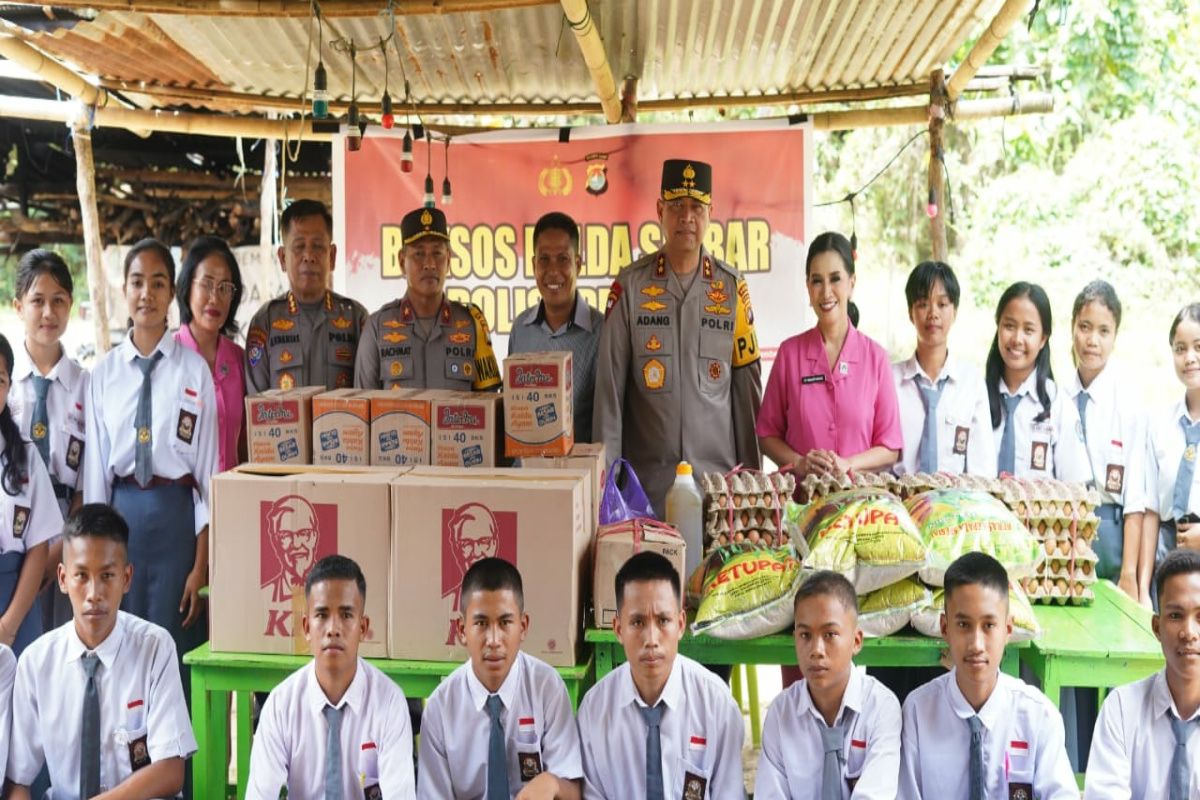 Polda Sulbar bantu penanganan stunting melalui program Polri Peduli