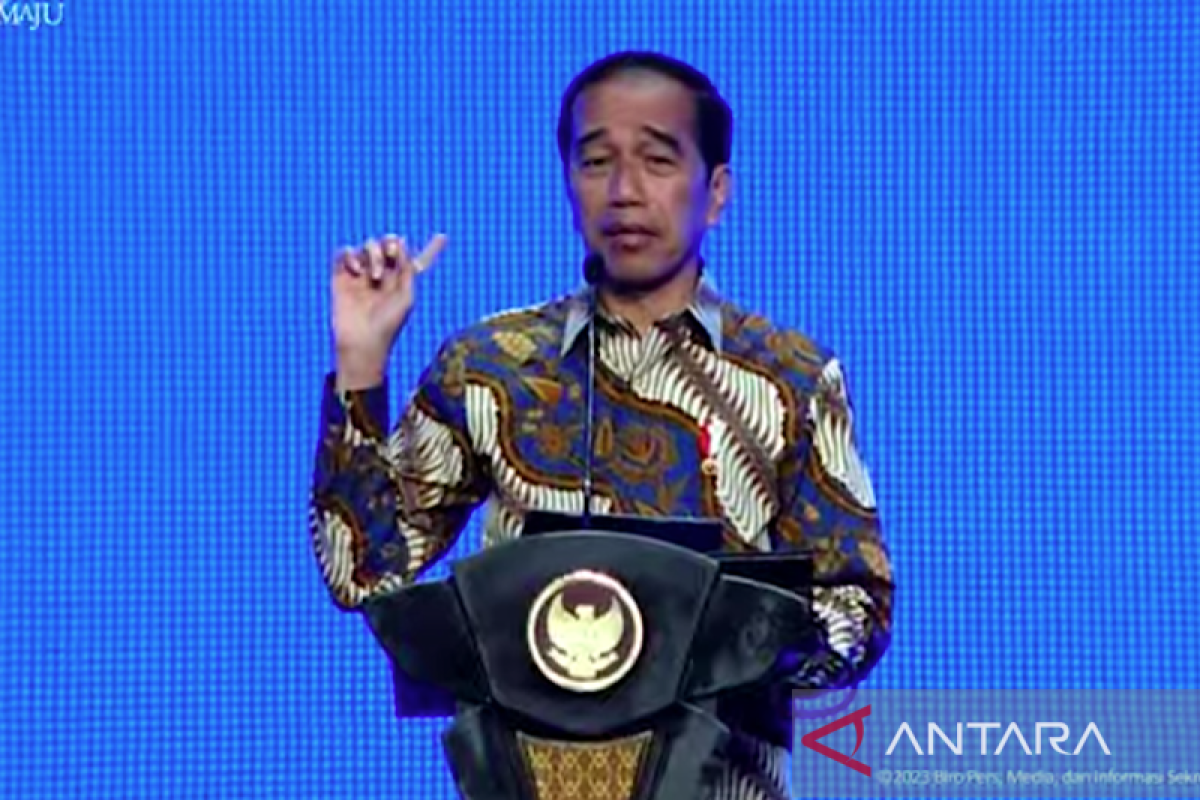 Competitiveness ranking up 10 places due to infra development: Widodo