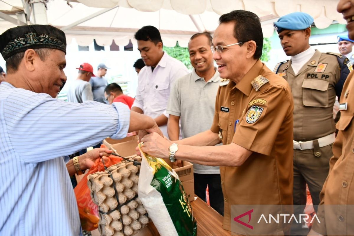 Pemkot Banda Aceh cegah kenaikan harga bahan pokok lewat pasar murah