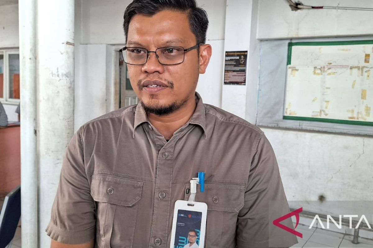 Persediaan beras di Gudang Bulog Aceh mencukupi
