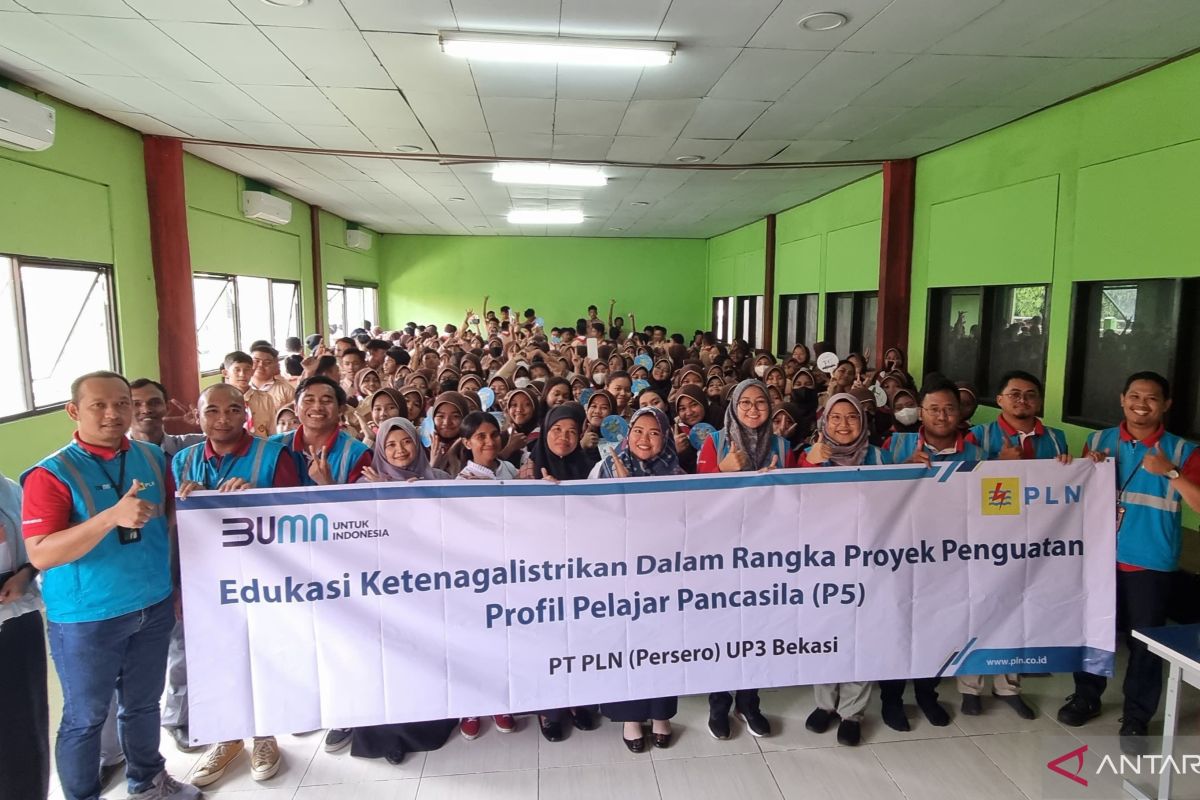 PLN sosialisasi ketenagalistrikan kepada pelajar di Kota Bekasi