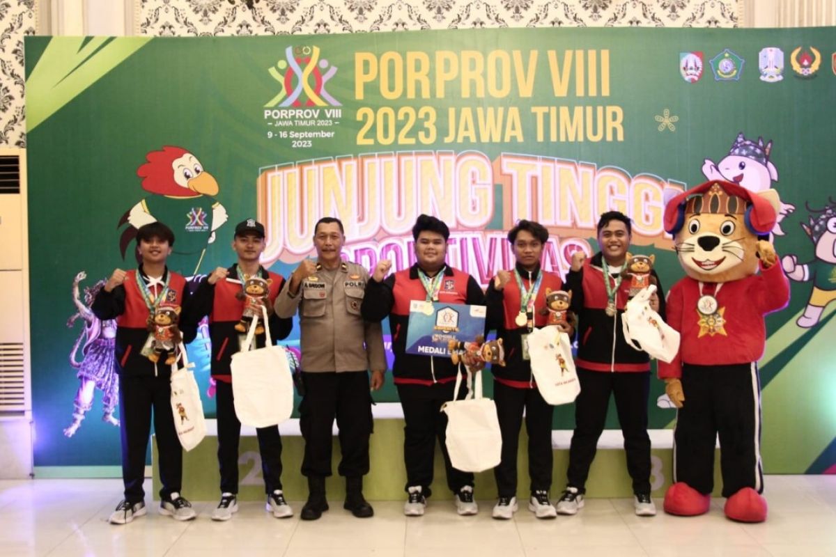 Kota Surabaya juara umum Porprov VIII Jatim cabor Esports
