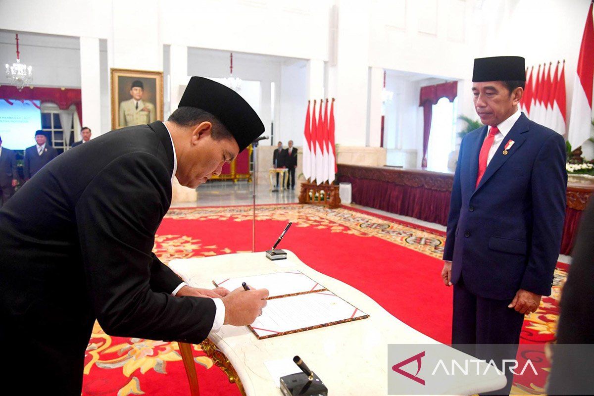 Jokowi lantik Sahat Manaor Panggabean jadi Kepala Badan Karantina
