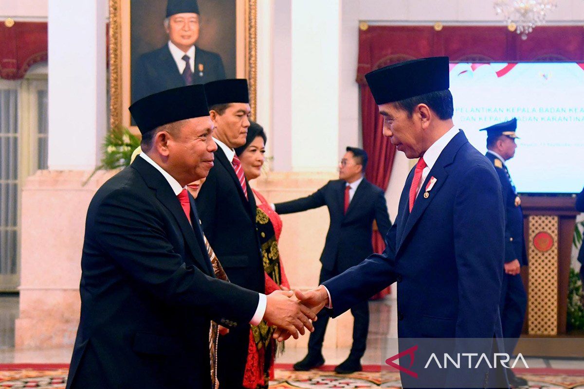 Presiden Jokowi lantik Laksdya TNI Irvansyah menjadi Kepala Bakamla
