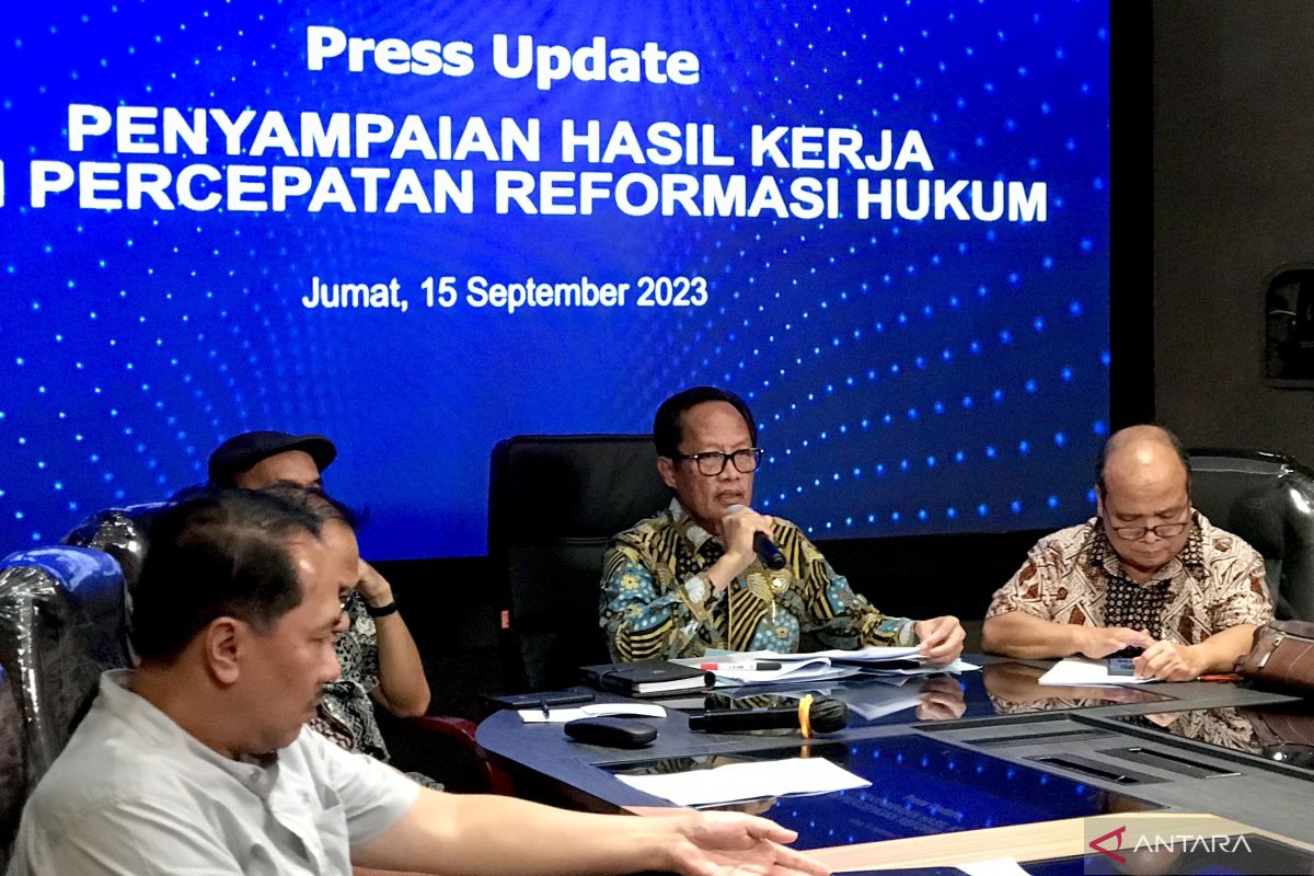 Presiden Jokowi masih mempelajari rekomendasi Tim Percepatan Reformasi Hukum