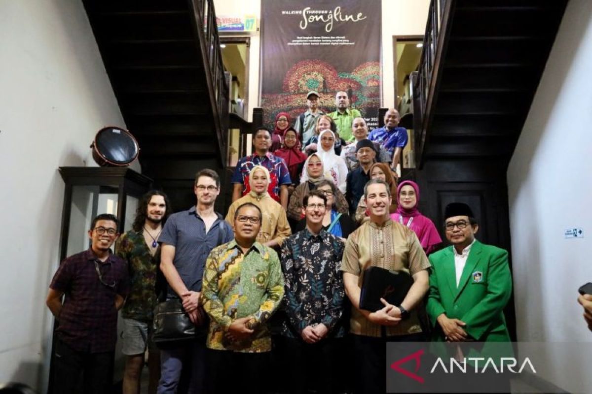 Pemkot Makassar bersama Konjen Australia hadirkan pameran seni digital