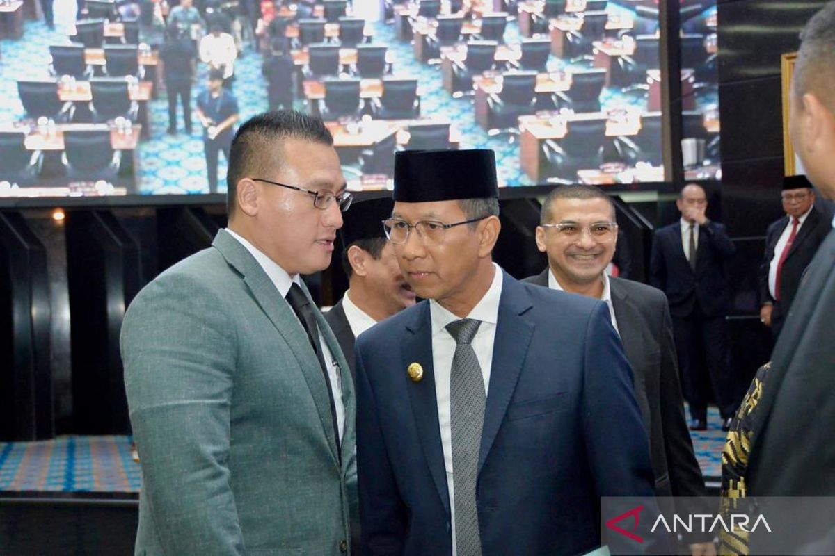 Legislator berharap Heru wajibkan gedung tinggi pasang "water mist"