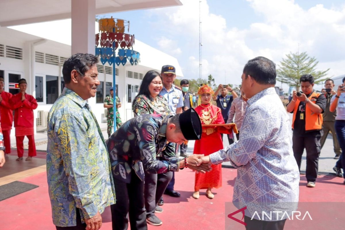 Mendagri tiba di Belitung hadiri rakor pengendalian inflasi