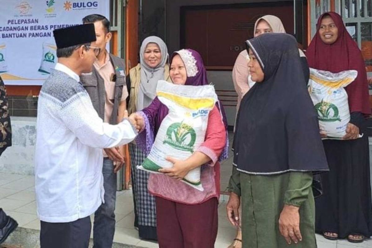 43.757 KPM di Aceh Timur terima beras bantuan pemerintah