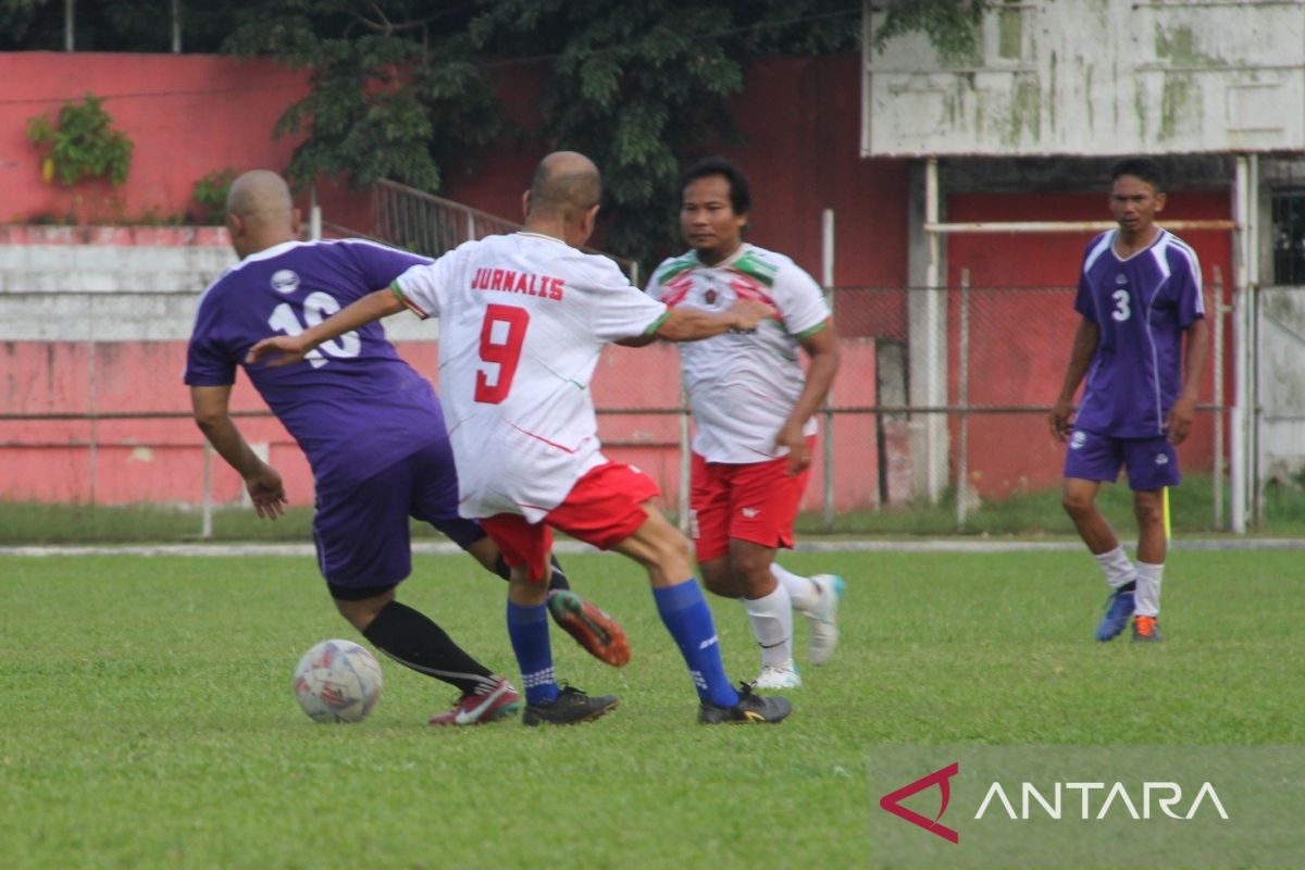 Tim PDAM tahan PWI Asahan 1-1