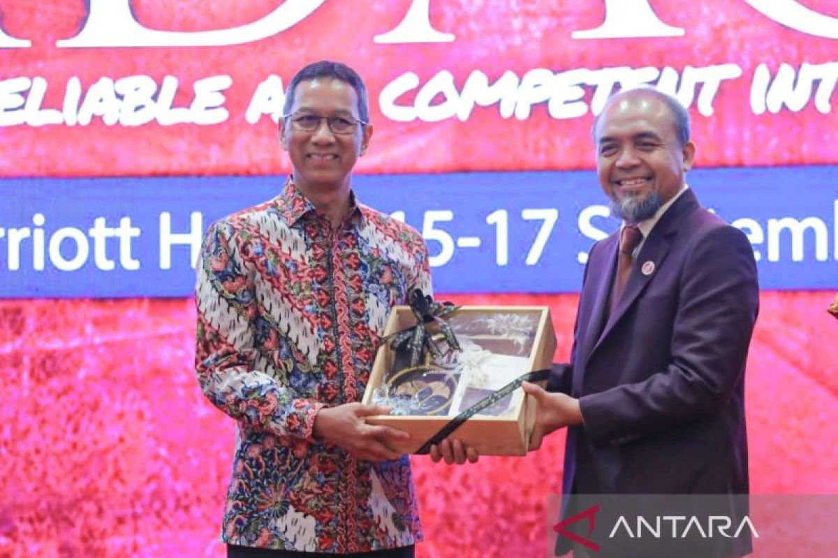 Internists must help curb non-communicable diseases: Hartono