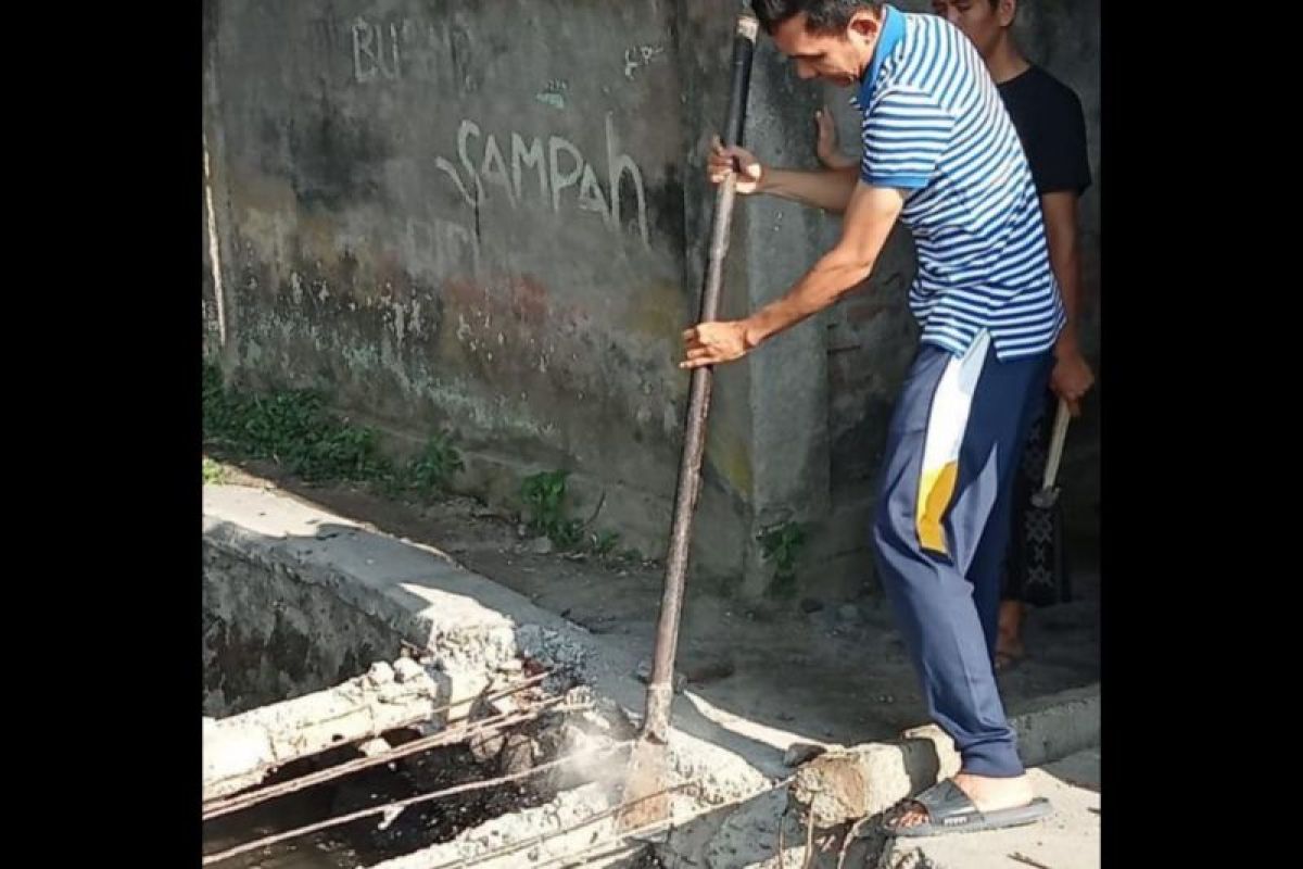 Tokoh pemuda Mataram imbau budaya gotong royong terus dijaga