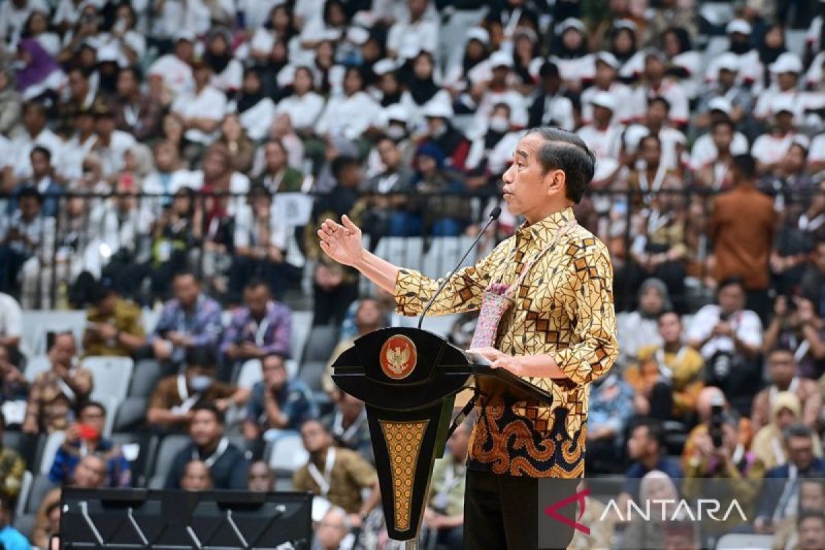 Jokowi ajak masyarakat tanam pohon sebanyak mungkin di Jakarta