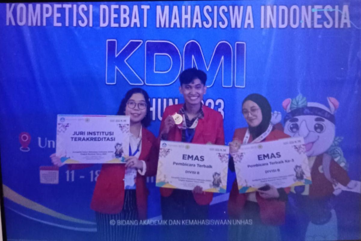 Mahasiswa Unhas sabet dua emas pada kompetisi debat KDMI Puspresnas