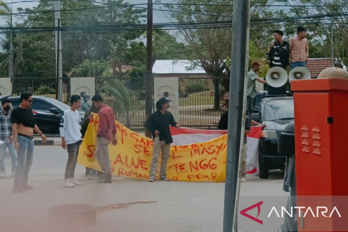 Kapolresta Kendari selidiki demo berujung bentrok antara polisi dengan massa