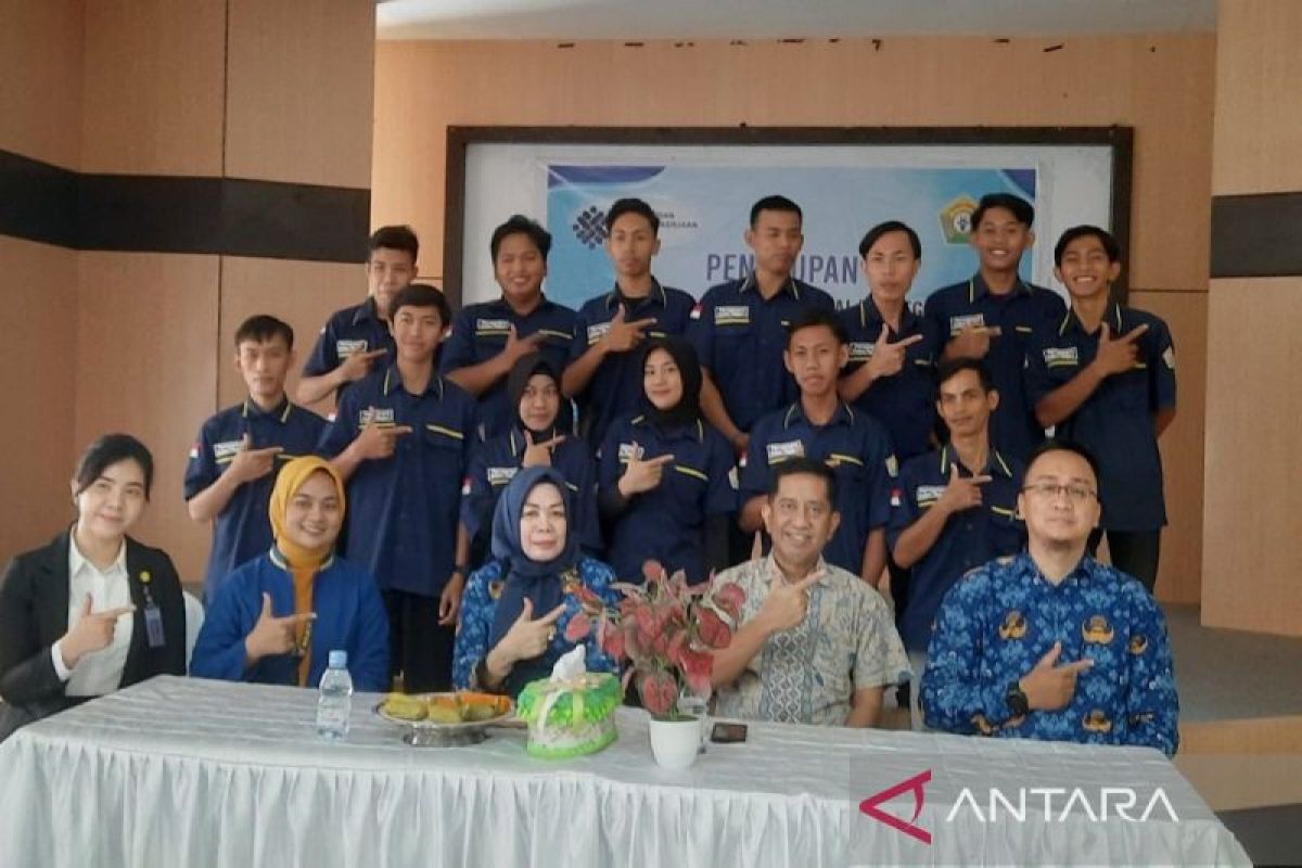 45 peserta PDN Sulawesi Tenggara selesaikan pemagangan di perusahaan dengan baik