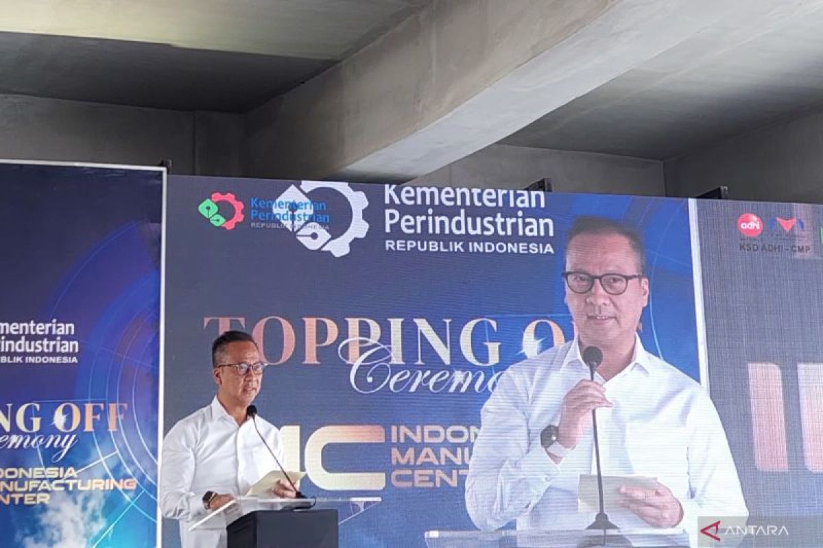 Indonesia must make its own industrial machines: minister