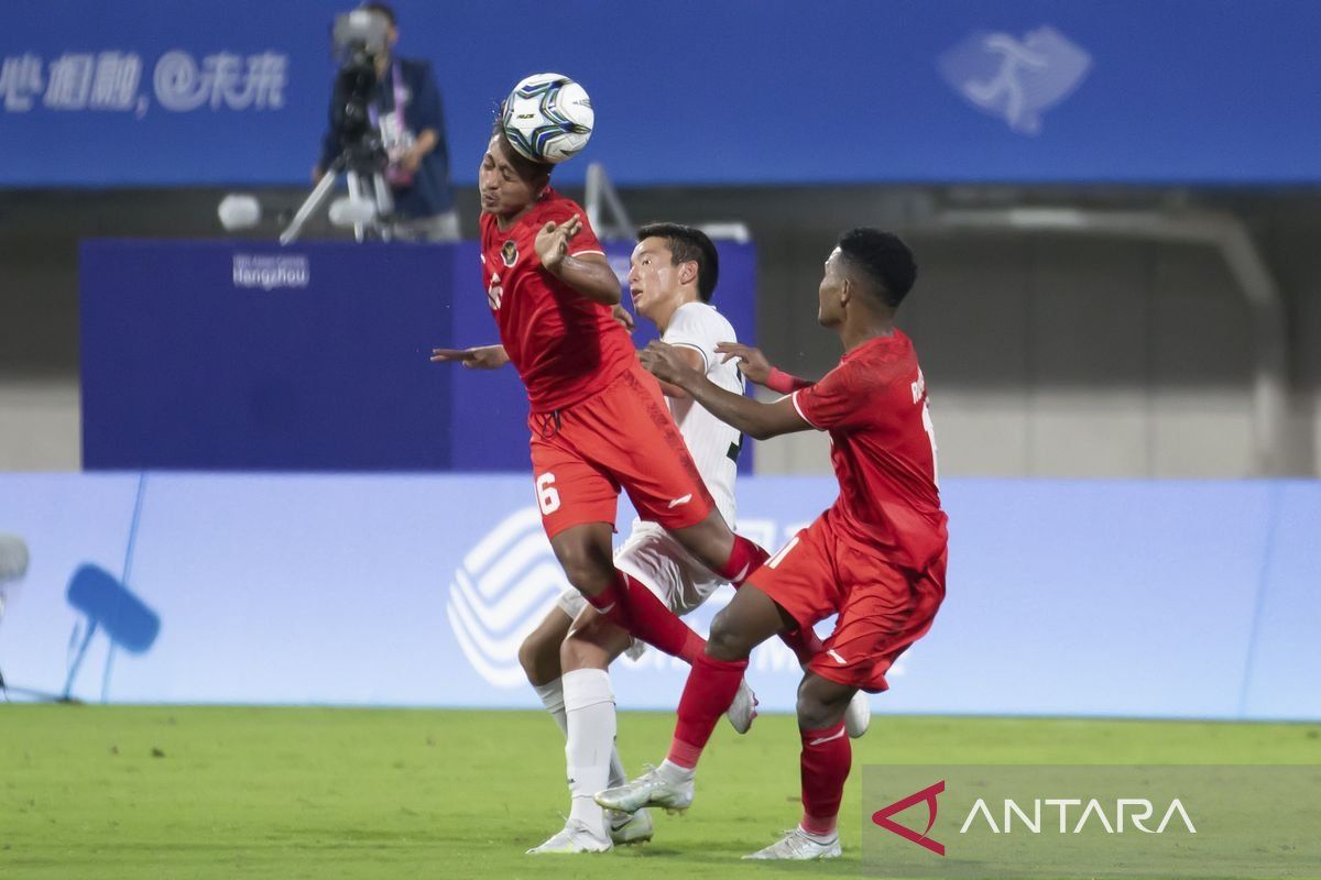 Asian Games 2022 - Indonesia pukul Kirgistan 2-0 pada laga pembukaan Grup F
