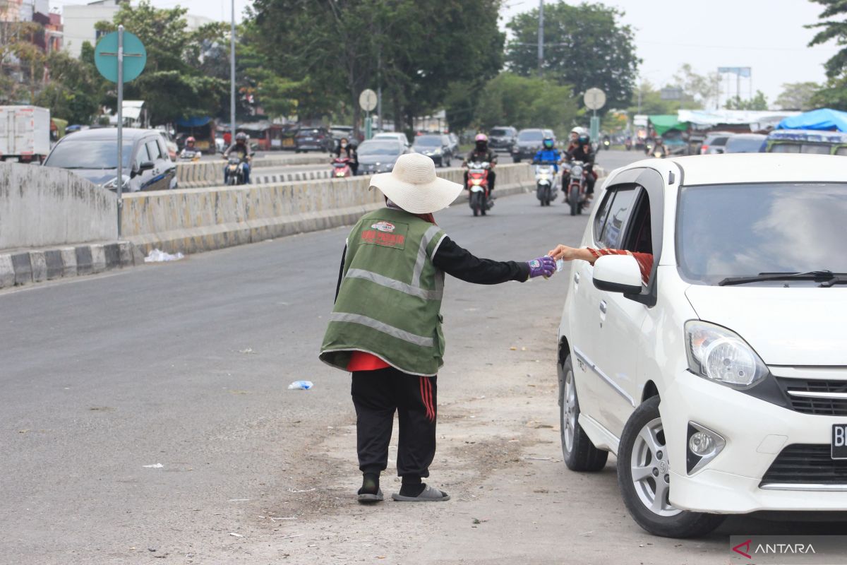 Masyarakat Pekanbaru minta biaya parkir ditinjau lagi