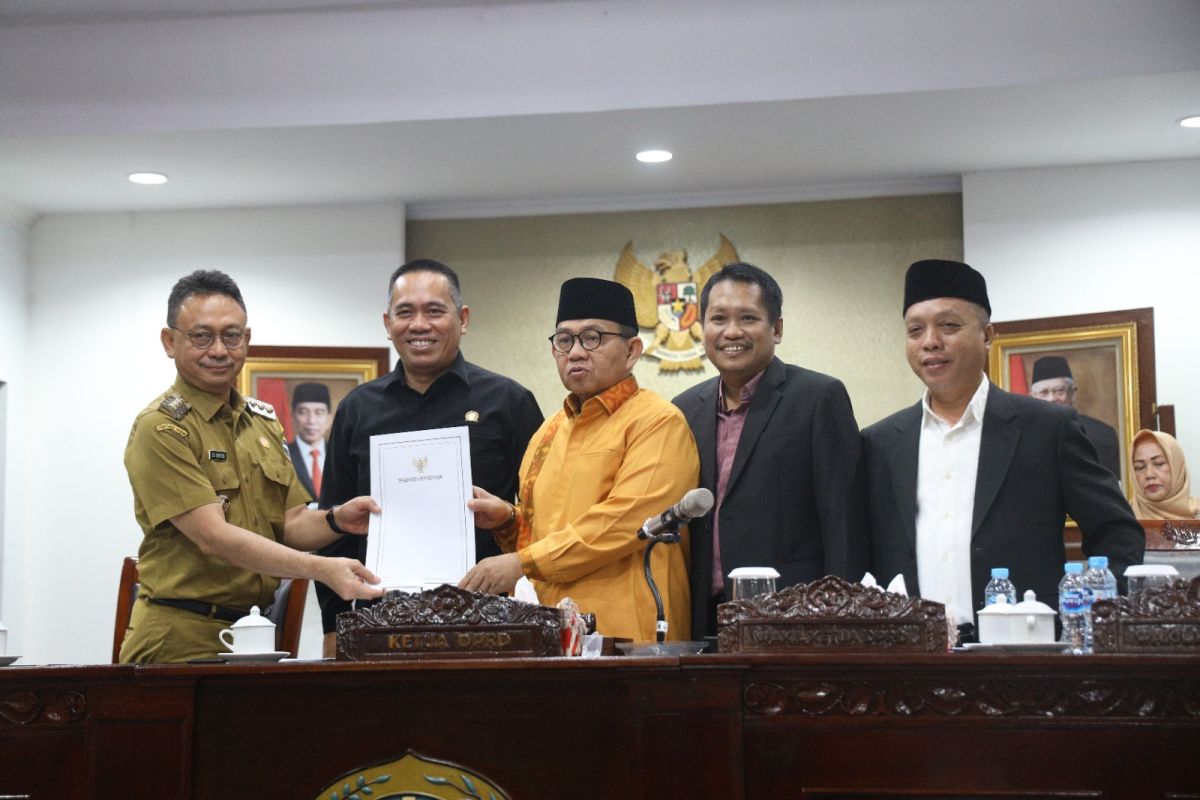 Pemkot - DPRD Pontianak sepakati APBD Perubahan Rp1,881 triliun