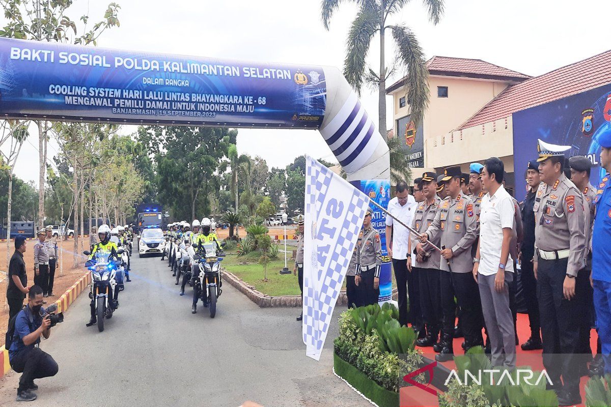 Polda Kalsel tebar 10 ribu paket sembako sambut HUT Polisi Lalu Lintas