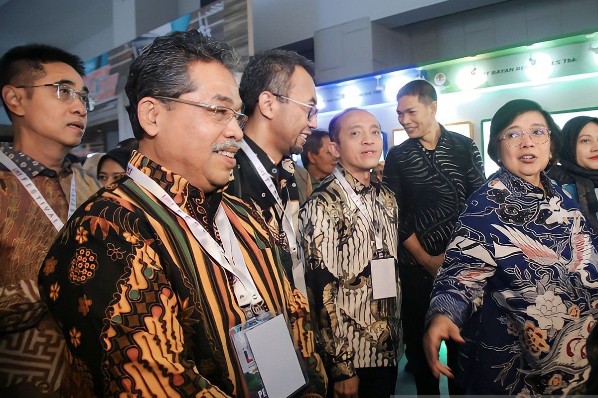 Langkah bersama Indonesia: Festival LIKE sebagai momentum mitigasi iklim global