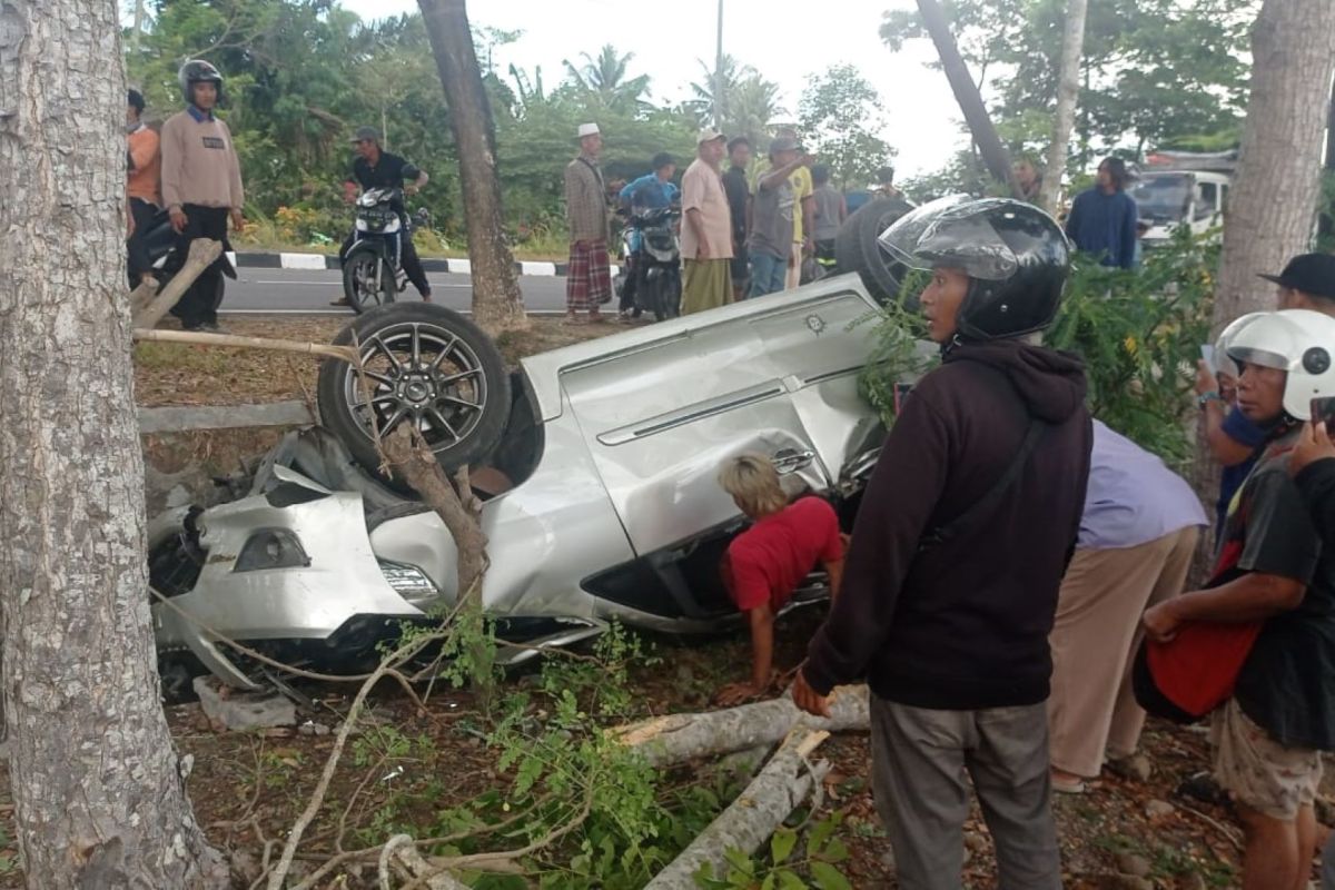 Satu tewas kecelakaan mobil di jalan Bypass Lombok Tengah