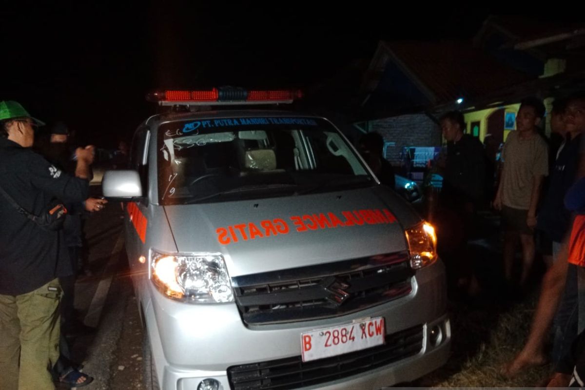 Heboh sopir ambulan meninggal dunia dalam mobil di Seluma