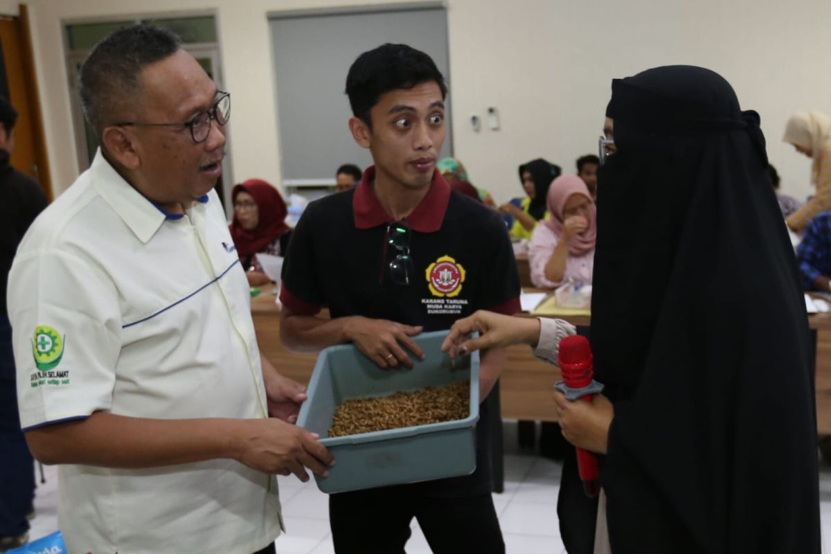 Garudafood olah 11 ton sampah organik lewat Kampung Wirausaha Maggot
