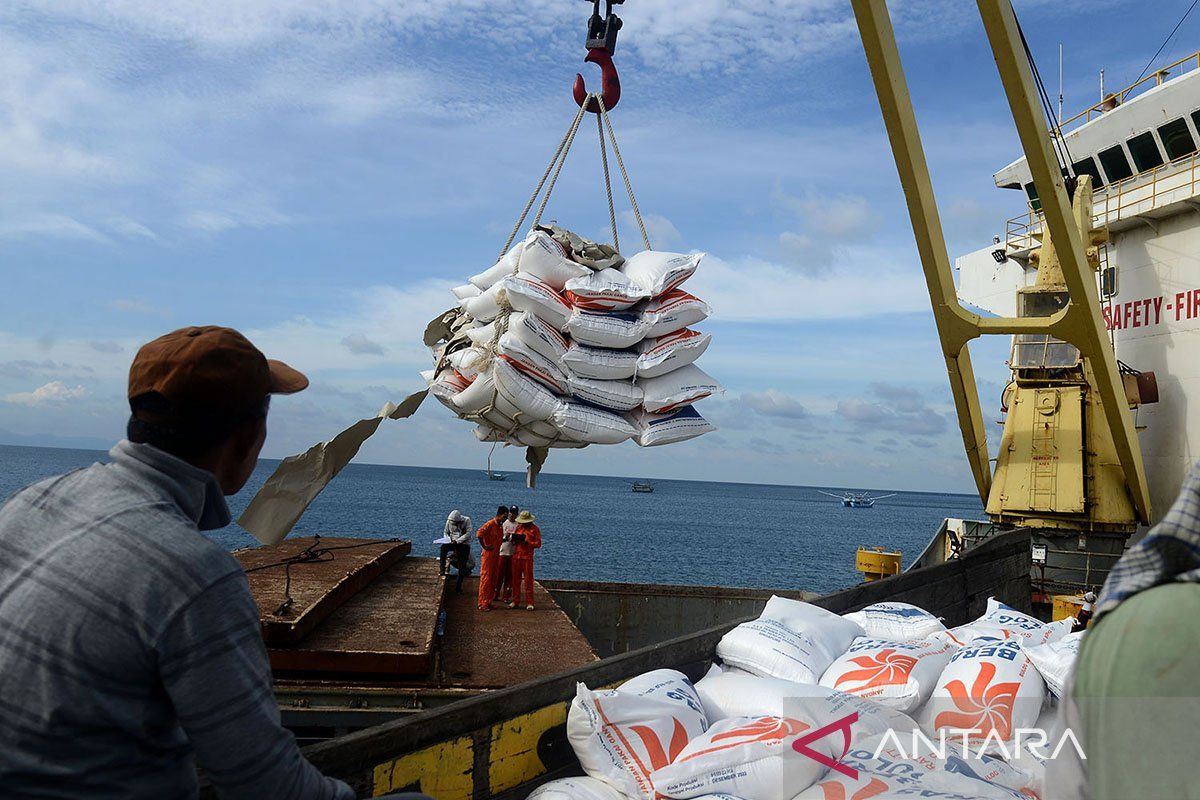 Realisasi penerimaan bea cukai di Aceh capai 146,29 persen