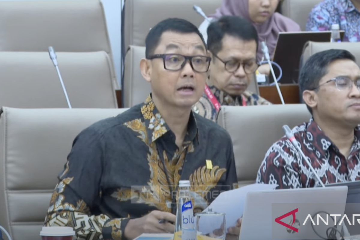 Listriki 2.097 desa di 2024, PLN butuh PMN Rp5,86 triliun