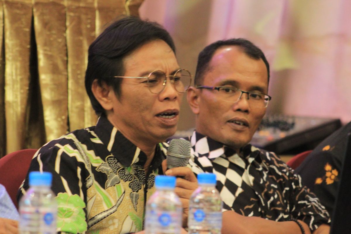 Konflik dosen dan Rektor UIN Suska Riau belum berakhir