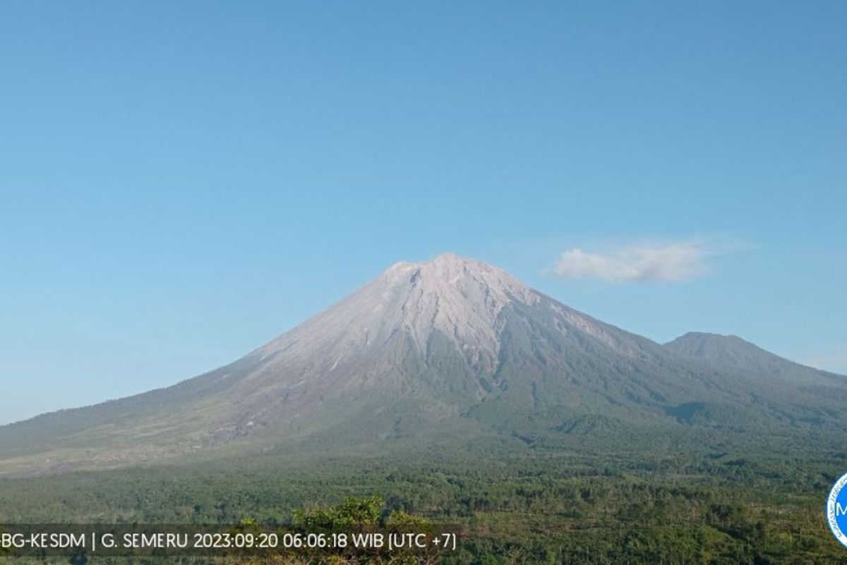 Gunung Semeru masih alami gempa erupsi 
