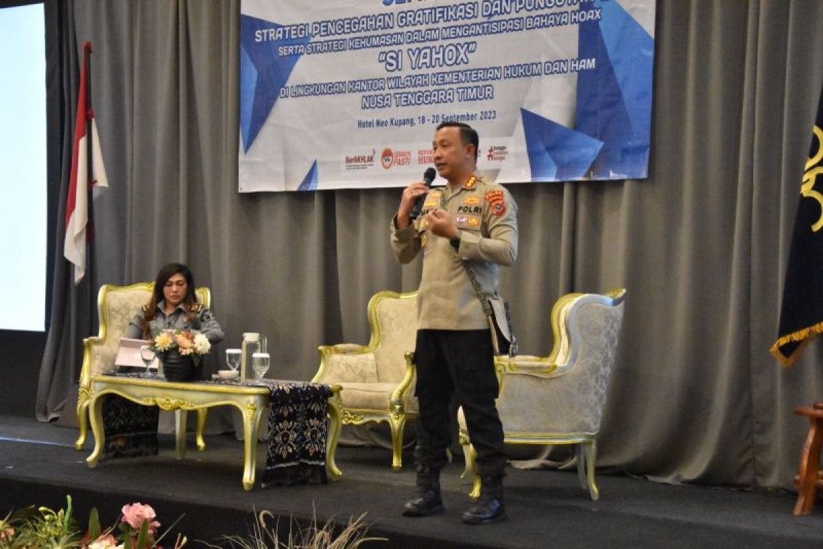 Polda NTT ingatkan warga saring informasi medsos di tahun politik