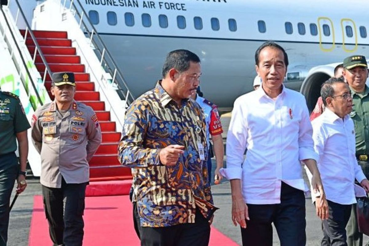 Presiden Jokowi hari ini tiba di Jawa Tengah untuk hadiri apel akbar Kokam
