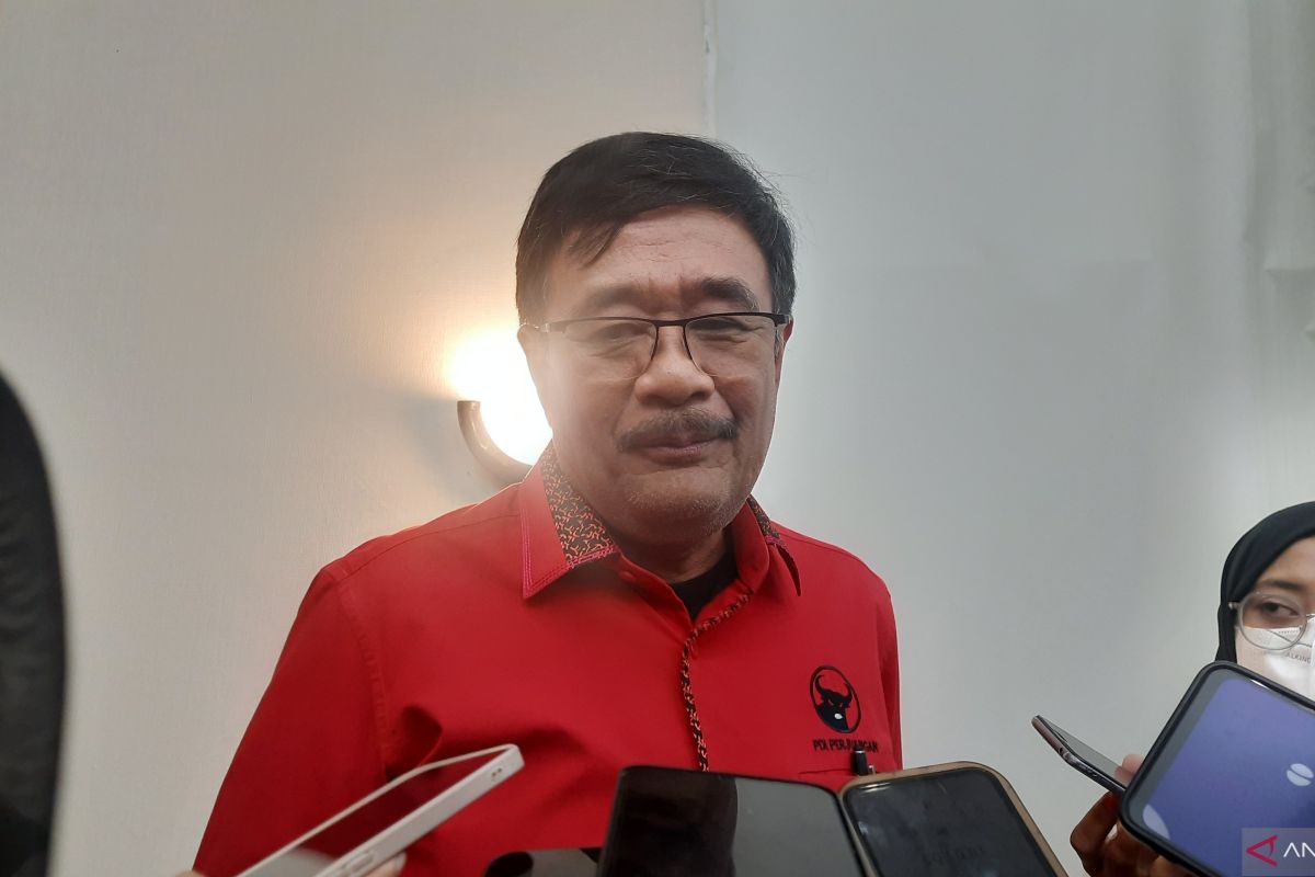 Djarot: PDIP tunggu Prabowo deklarasikan cawapres
