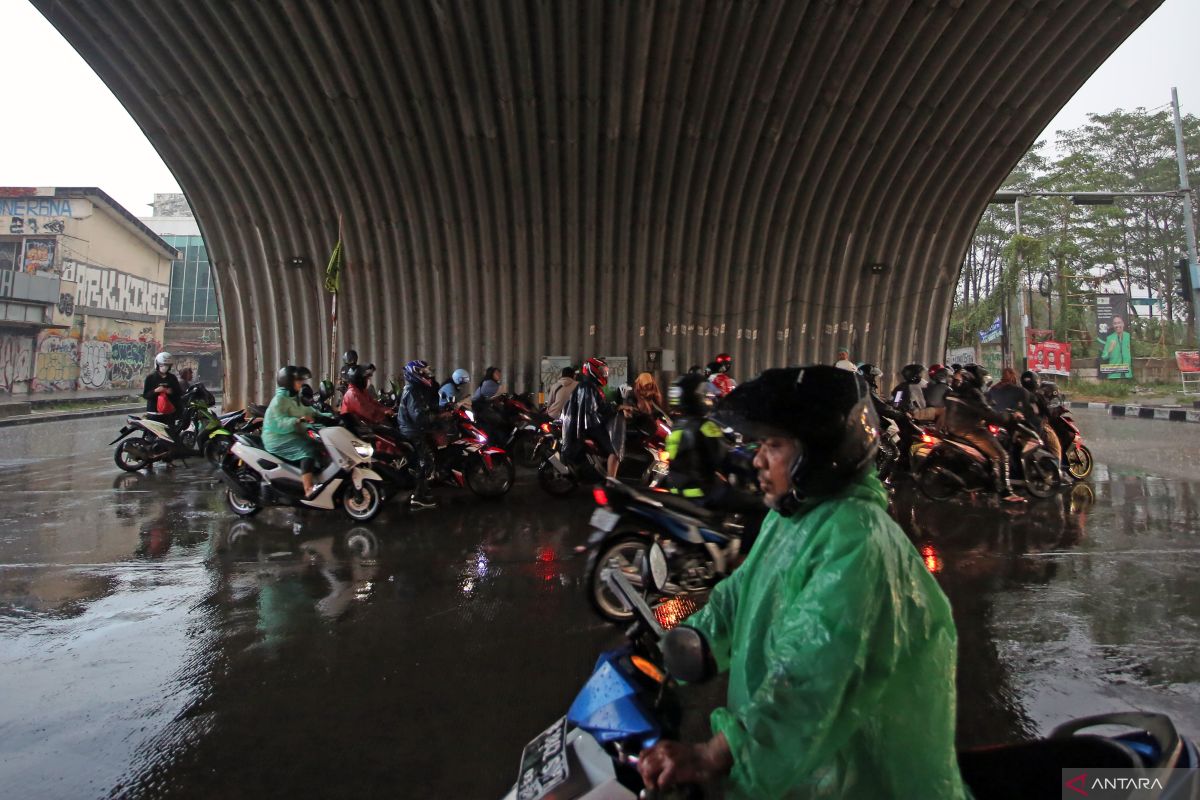 BMKG keluarkan peringatan dini cuaca buruk di Kota Tangsel