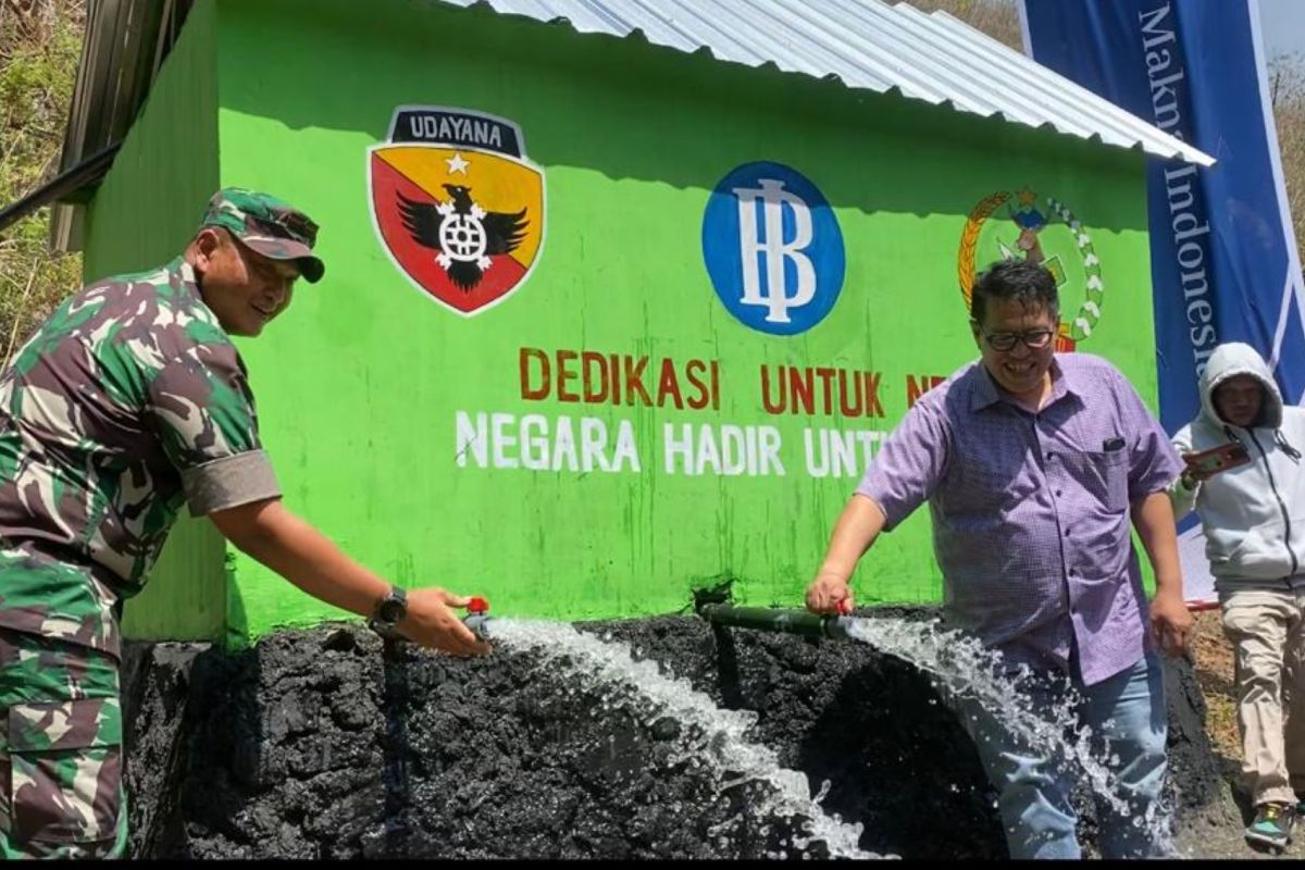 Danrem 162/WB resmikan pompa hidram pertanian hemat energi