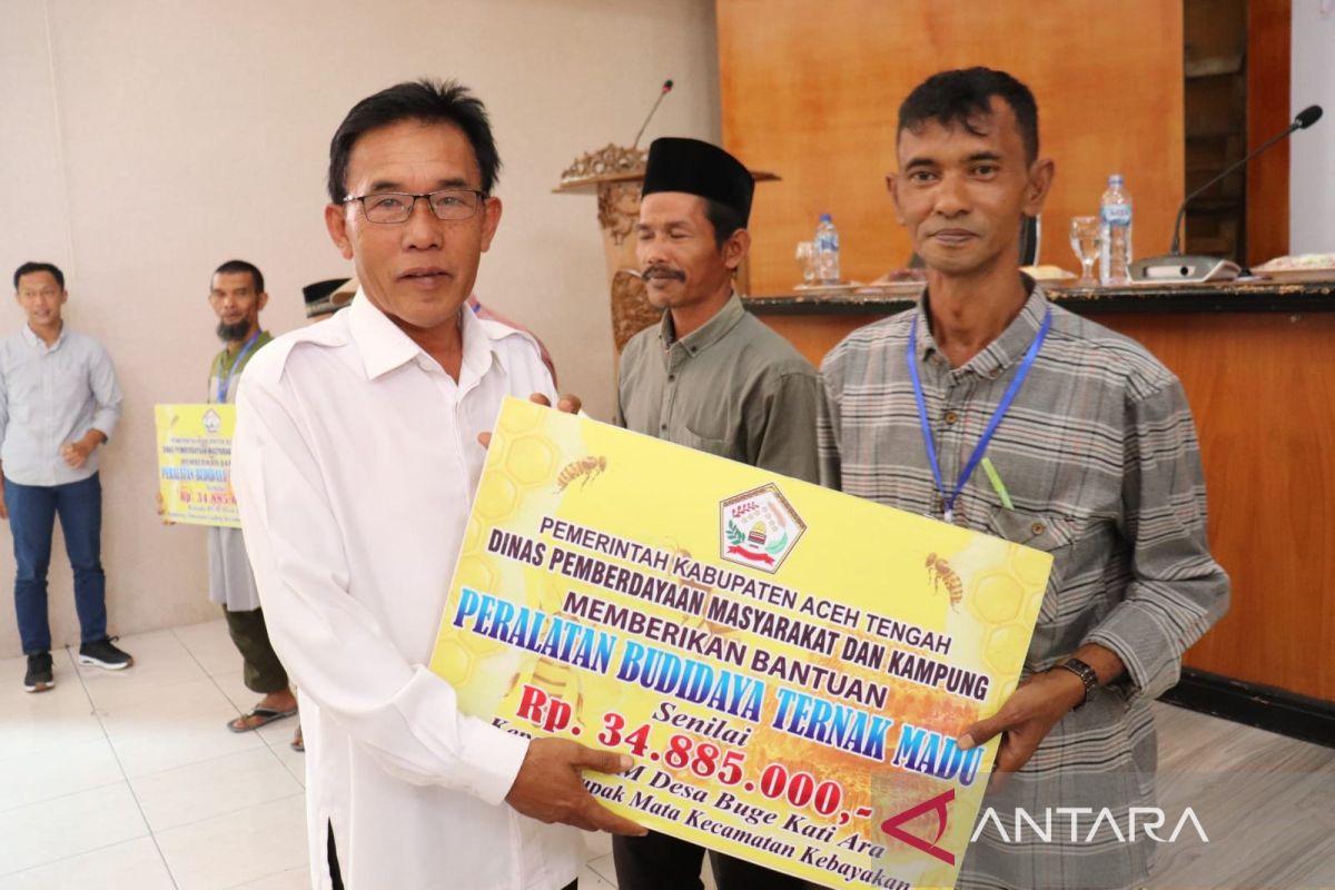 Pemkab Aceh Tengah latih kelompok usaha ternak madu