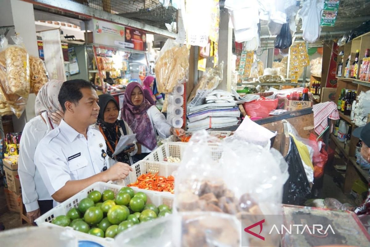 Pasar murah Semarang dilengkapi mobil keliling