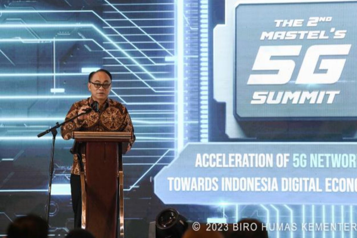 Menkominfo sebut spektrum frekuensi 700 Mhz untuk 5G siap lelang