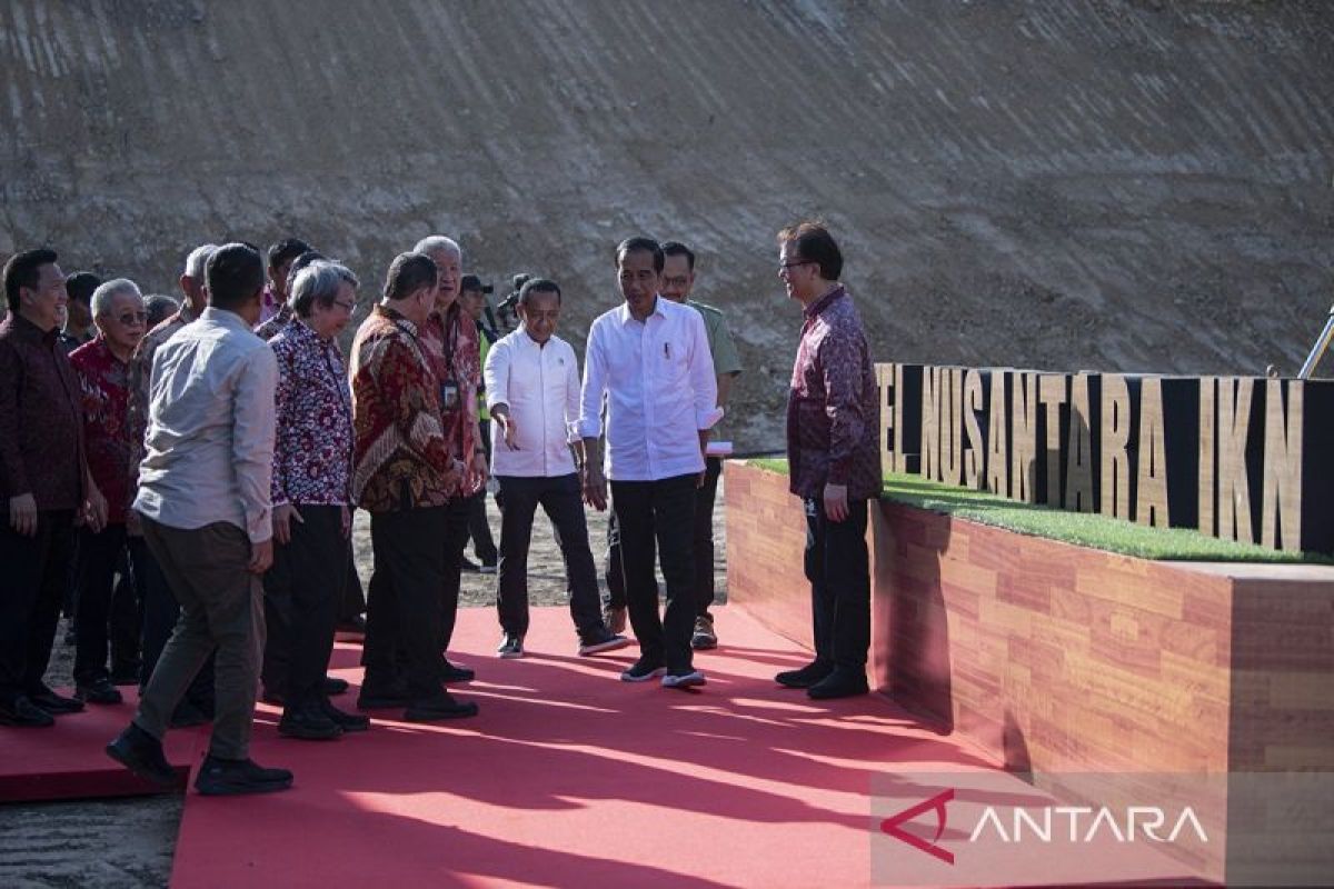 Jokowi: Investor lokal di IKN jadi lokomotif pemicu investasi lain