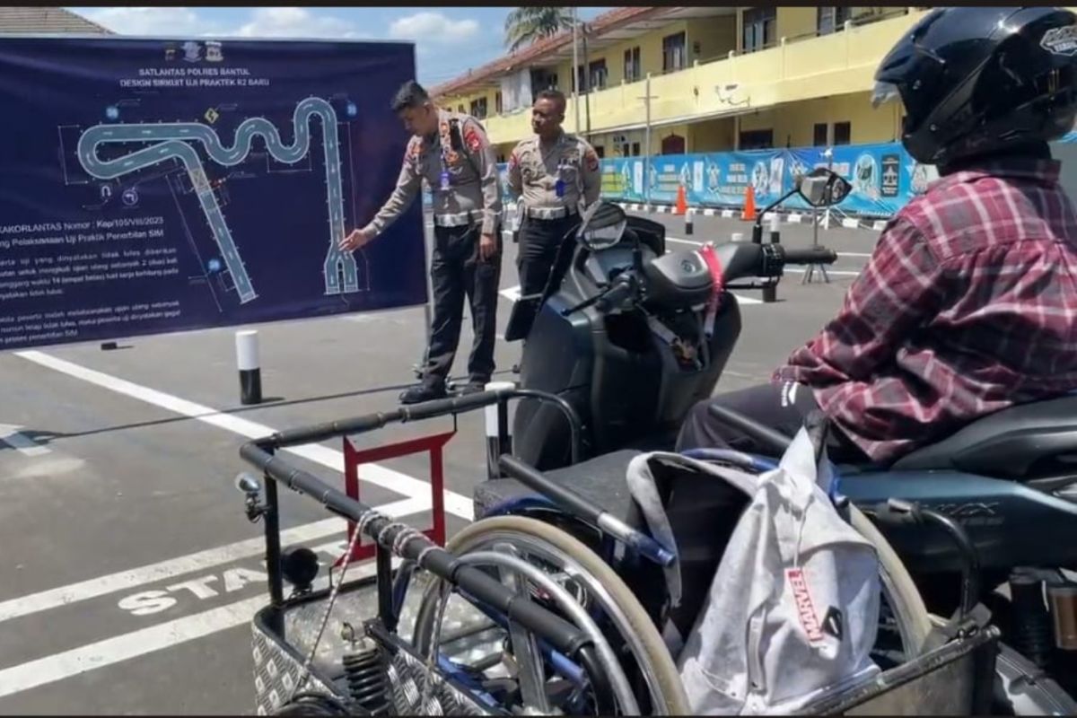 Polres Bantul melayani puluhan penyandang disabilitas membuat SIM