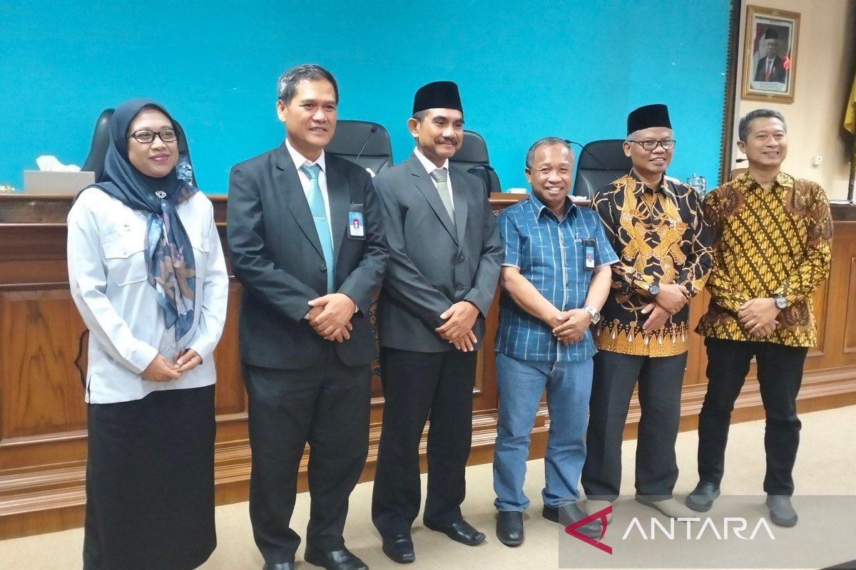 Universitas Sebelas Maret Surakarta tambah enam profesor baru